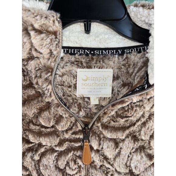 Simply Southern Small Faux Fur Sherpa Quarter Zip Pullover Brown - Picture 4 of 9